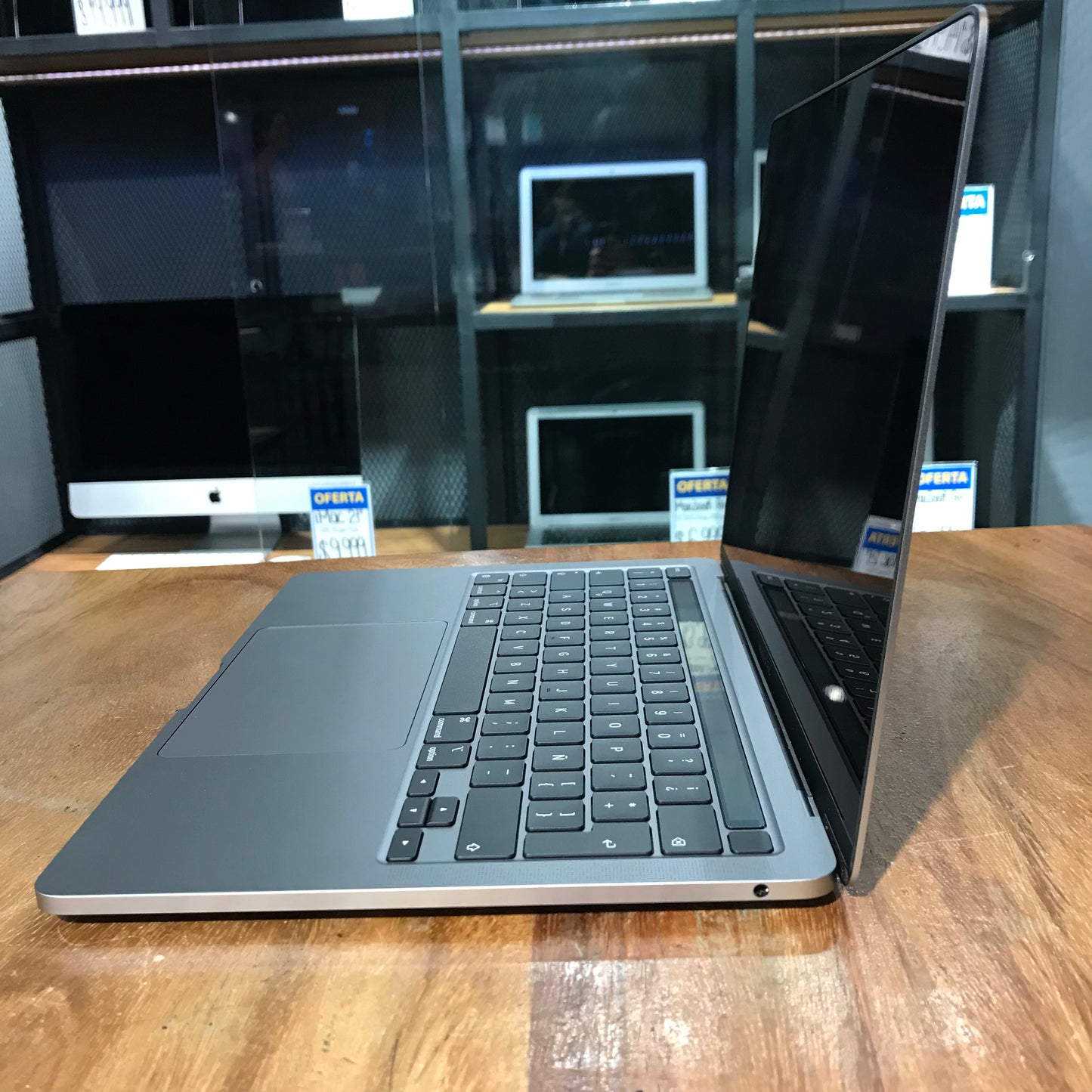 Macbook Pro "13" M1 2020 Touchbar (Producto Único)