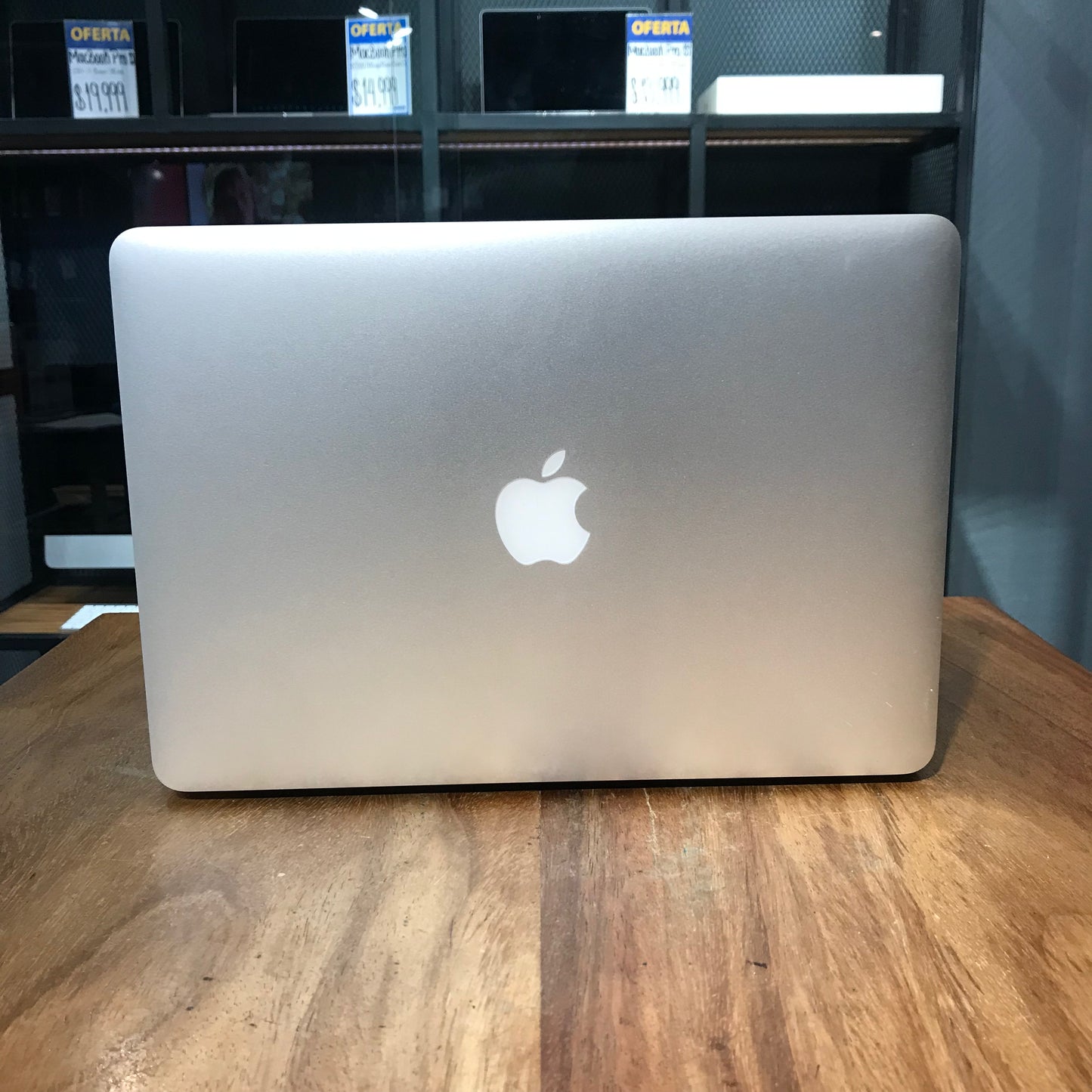 Macbook Air "13" 2017 (Producto Único)