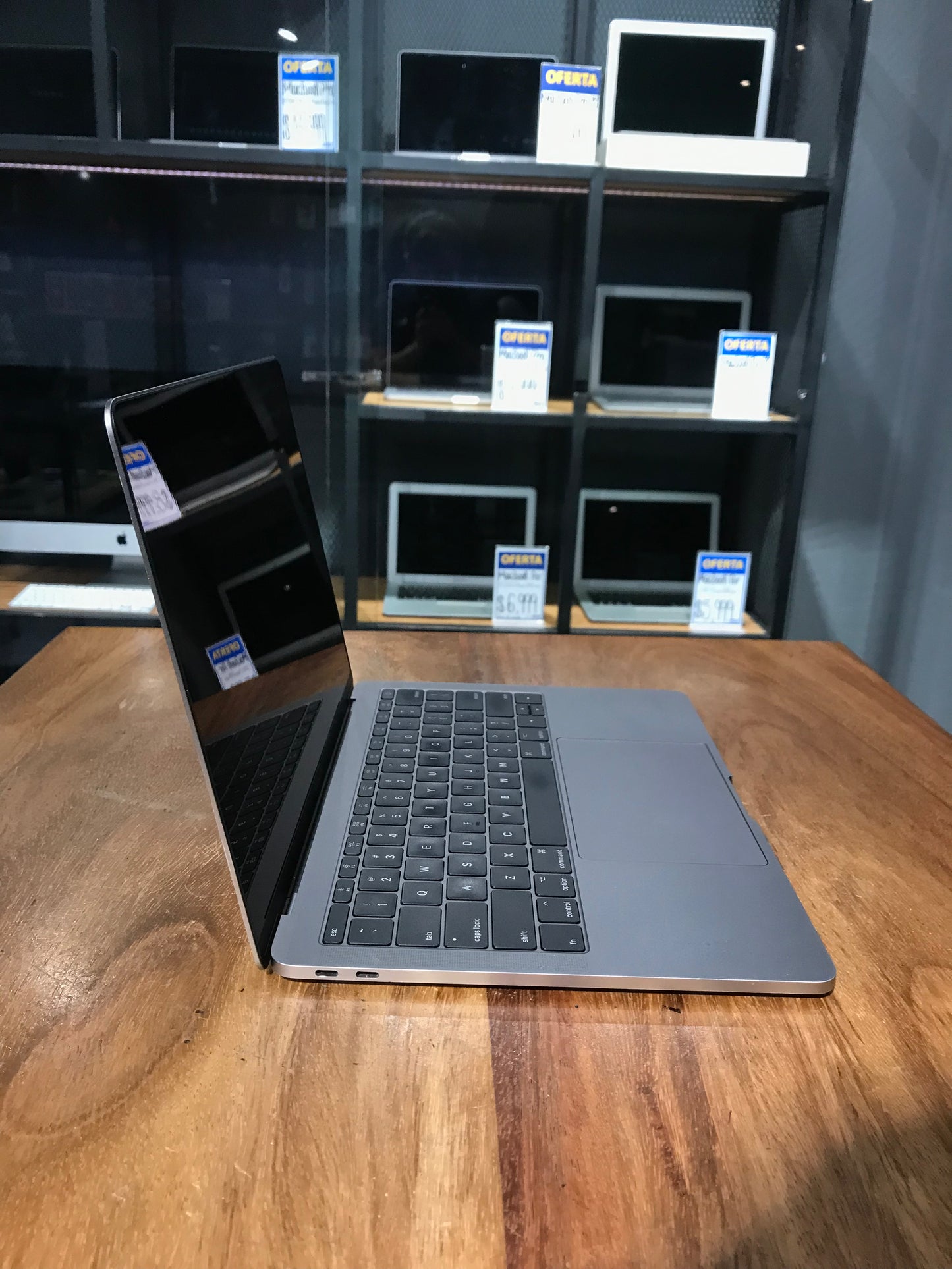 Macbook Pro 13" 2017 (Producto Único)