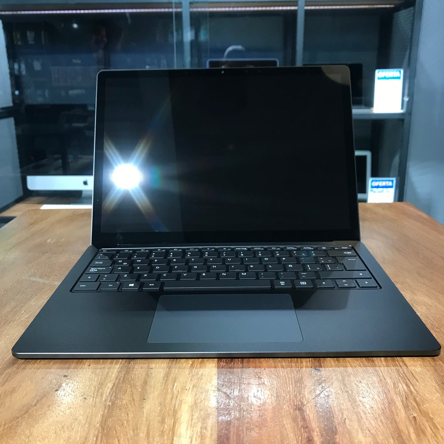 Microsoft Surface Laptop 4 (Producto Único)