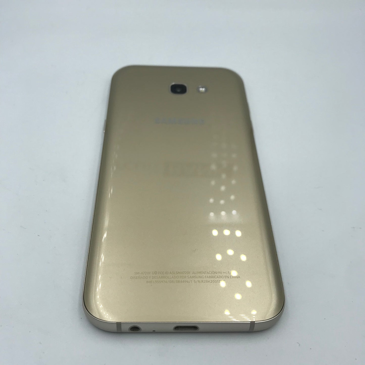 Samsung Galaxy A7 32GB (Producto Único)