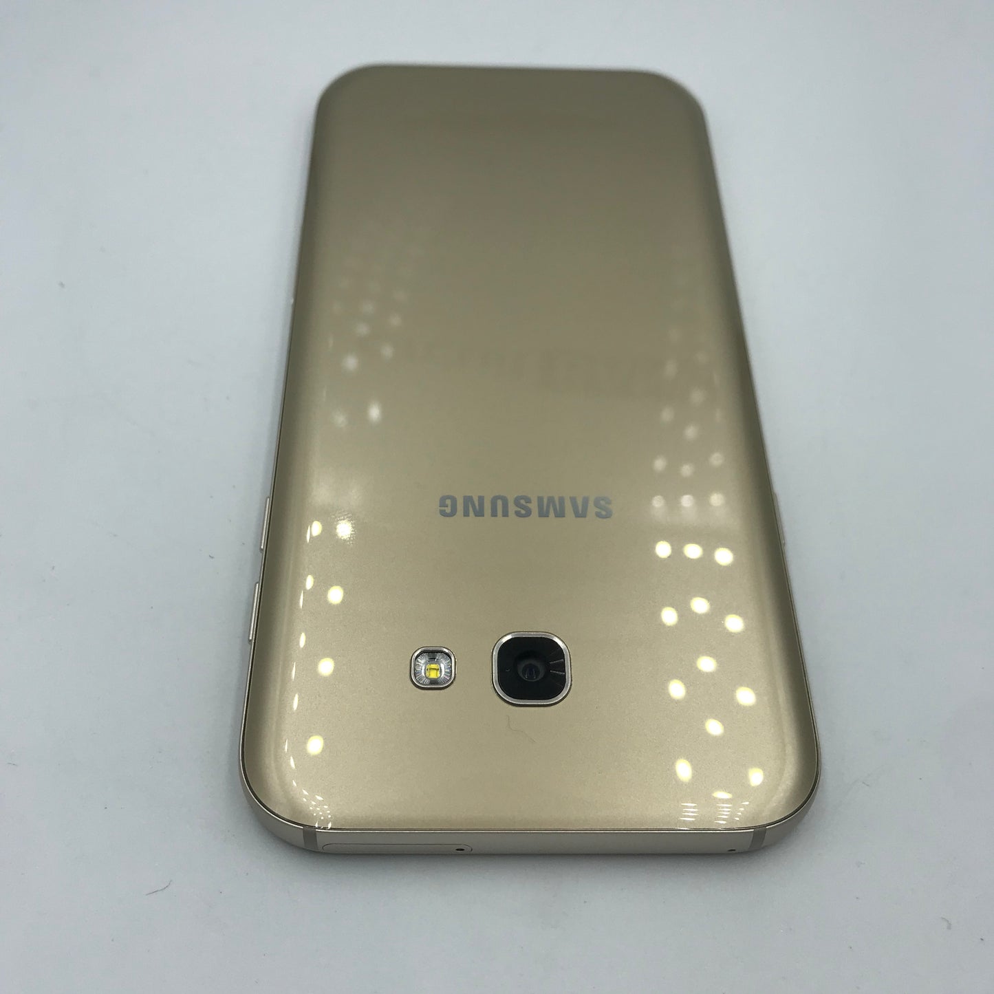 Samsung Galaxy A7 32GB (Producto Único)
