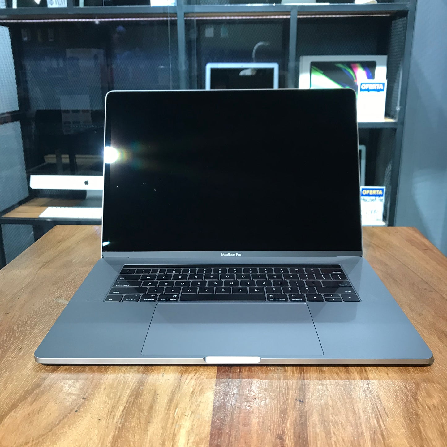 Macbook Pro "15" 2017 (Producto Único)