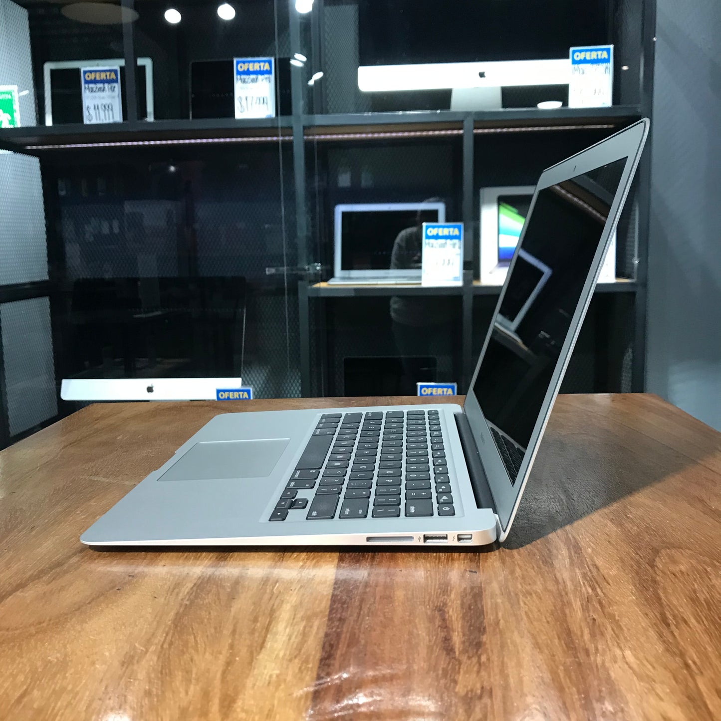 MacBook Air "13"  2014 (Producto Único)