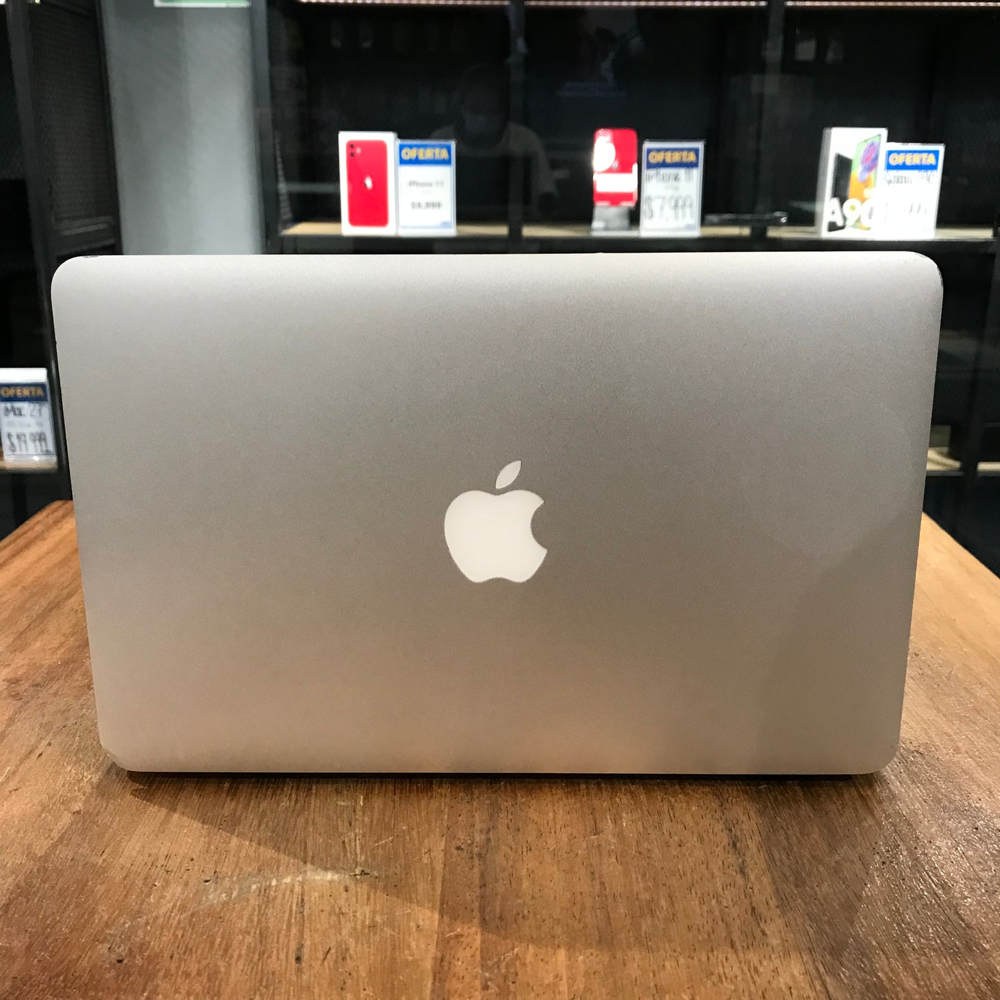 MacBook Air "11" 2015 (Producto Único)