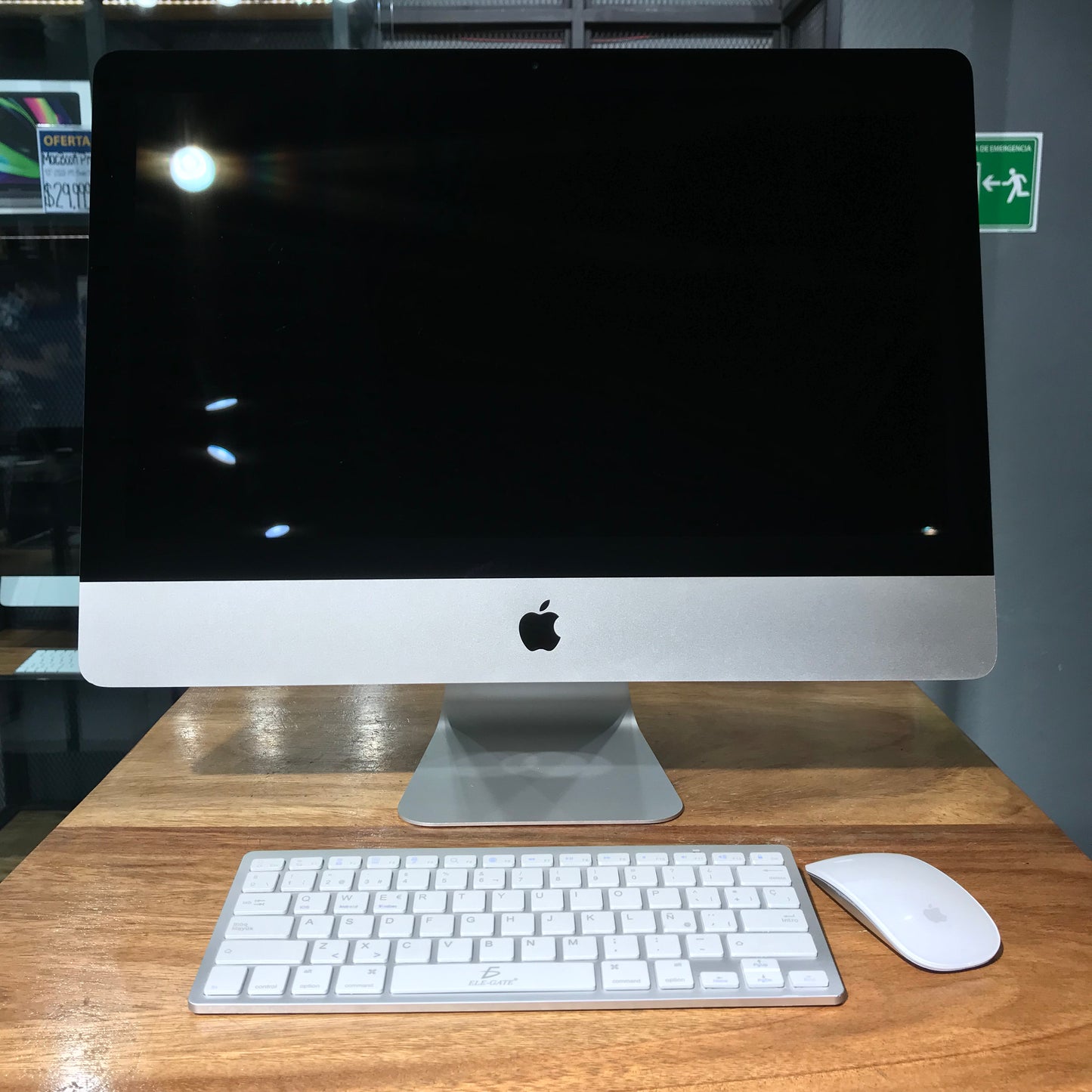 iMac 21"  2015 (Producto Único)