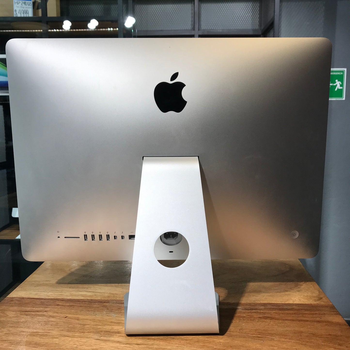 iMac 21"  2015 (Producto Único)