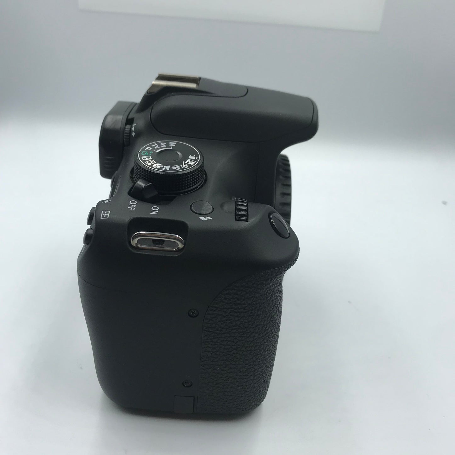 Canon REBEL T5 (Producto Único)