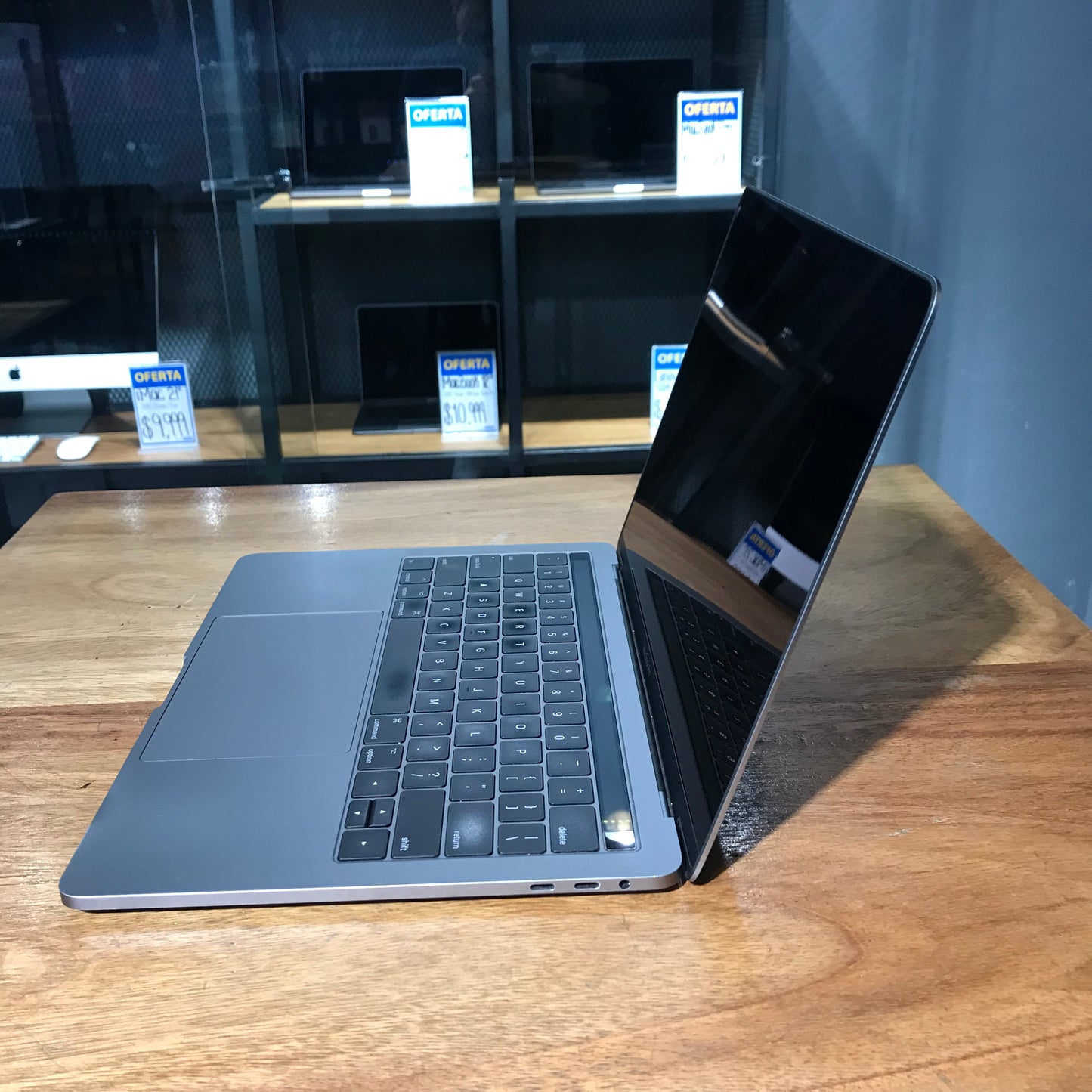 MacBook Pro 13" 2017 Touch Bar (Producto Único)