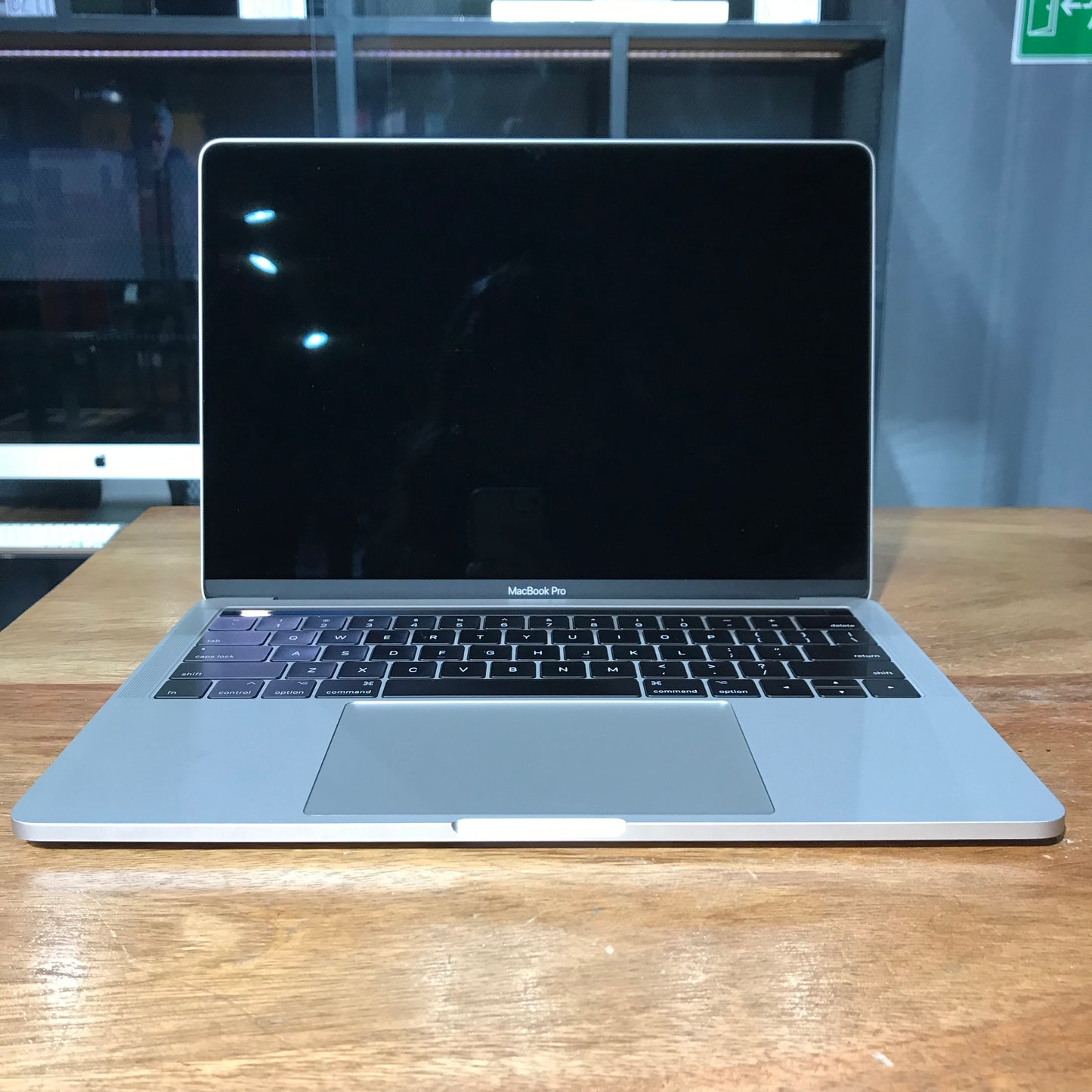 Macbook Pro 13" 2017 Touchbar (Producto Único)