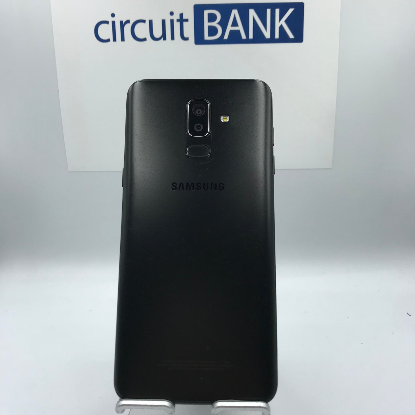 Samsung Galaxy J8 (Producto Único)