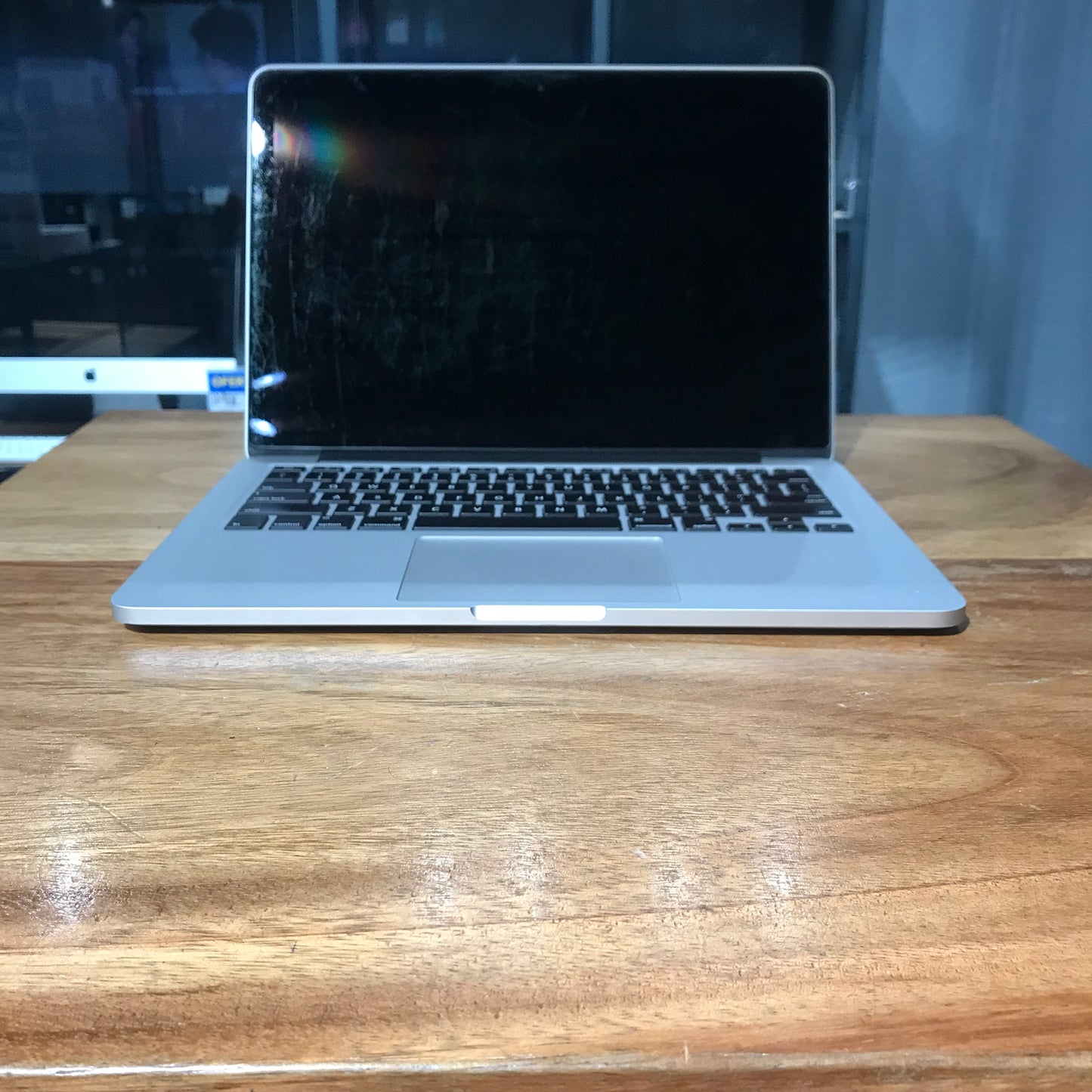 Macbook Pro 13" 2015 128gb (Producto Único)