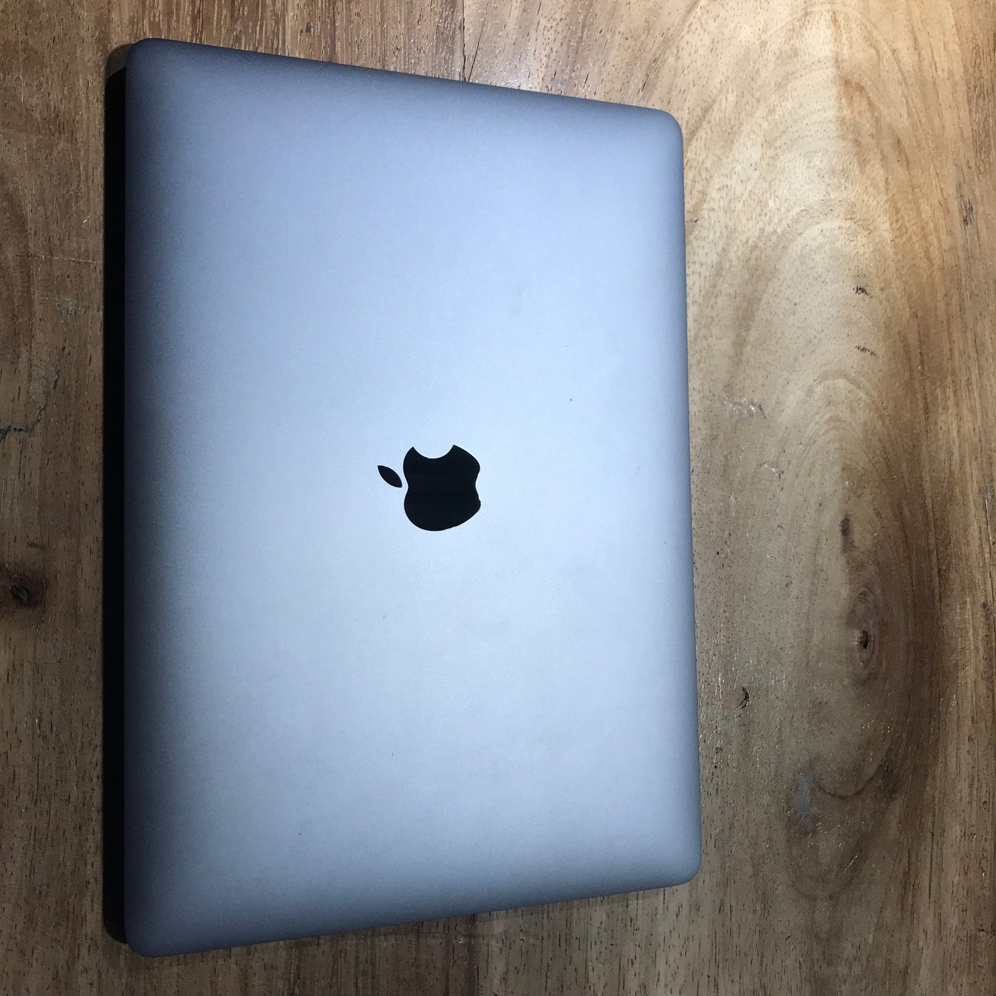 Macbook Pro "13" 2020 Touchbar (Producto Unico)