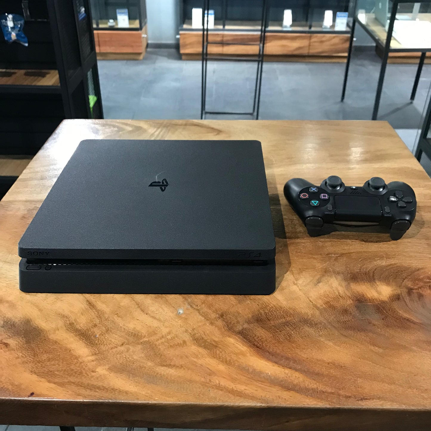 Playstation 4 Slim 500gb (Producto Único)