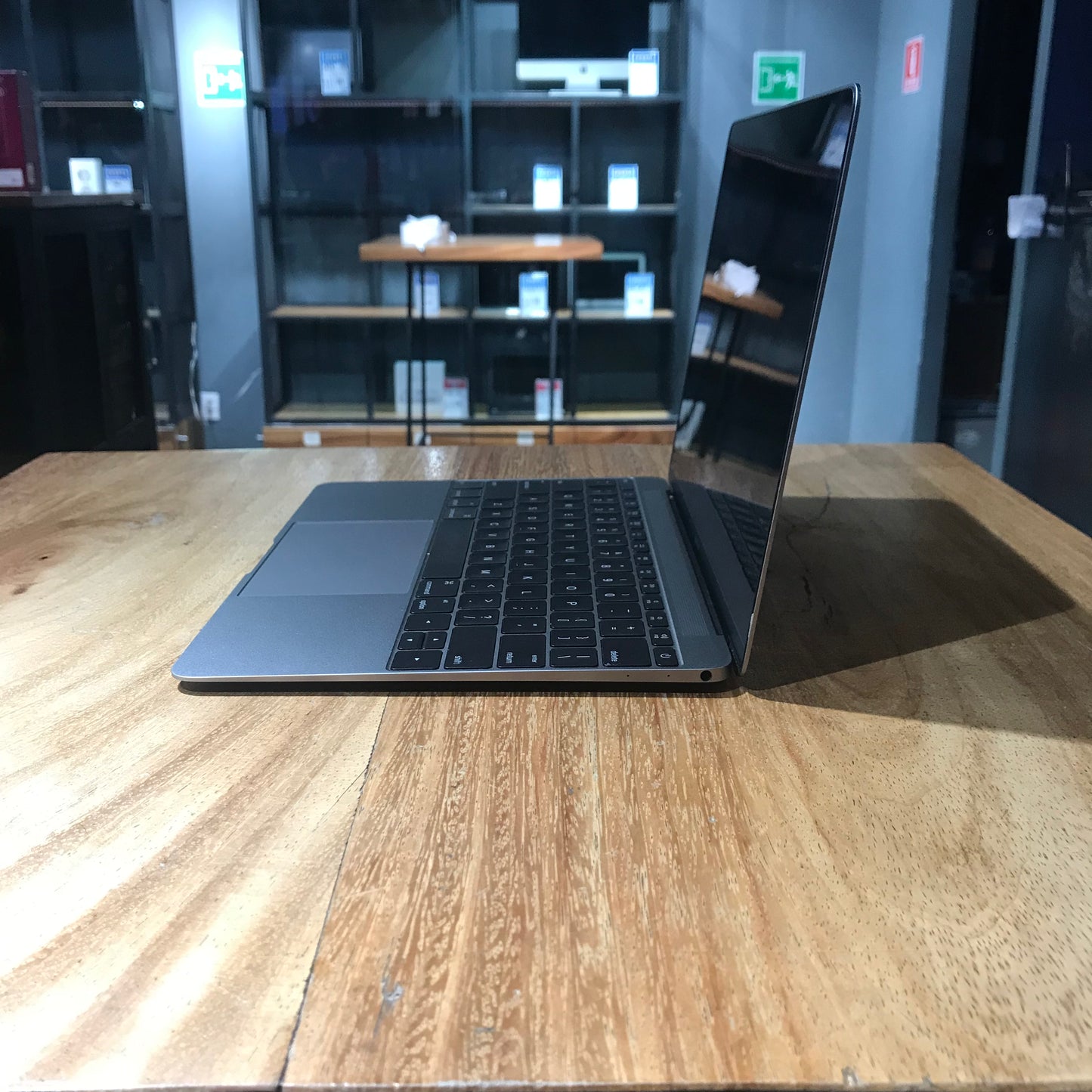 Macbook 12" 2015 (Producto Unico)