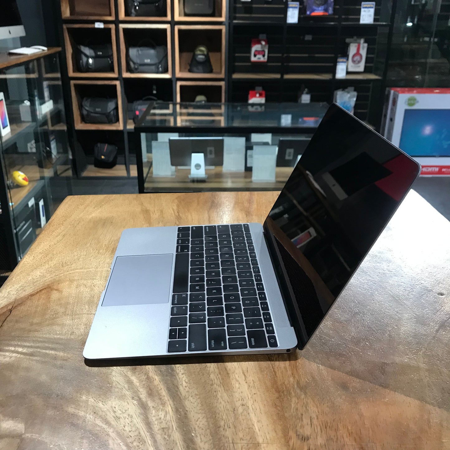 Macbook "12" 2015 (Producto Único)
