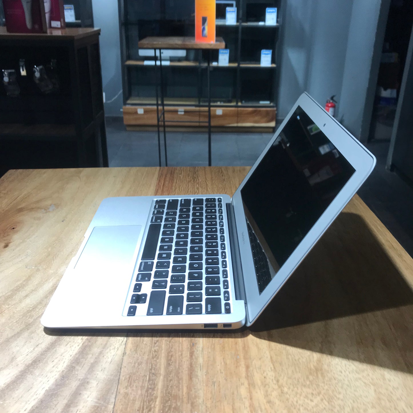 MacBook Air 11" 2014 128GB (Producto Único)