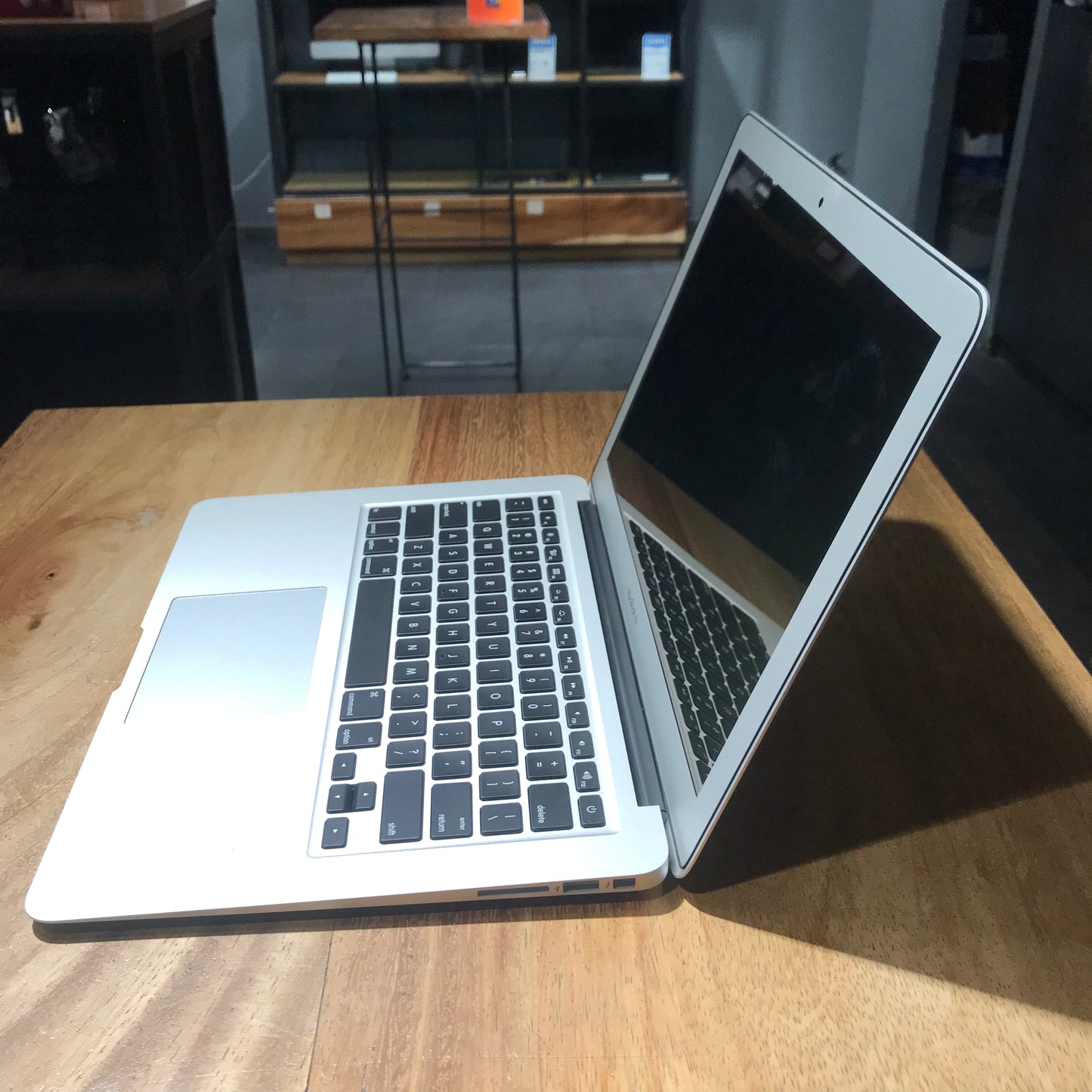 Macbook Air "13" 2015 (Producto Unico)