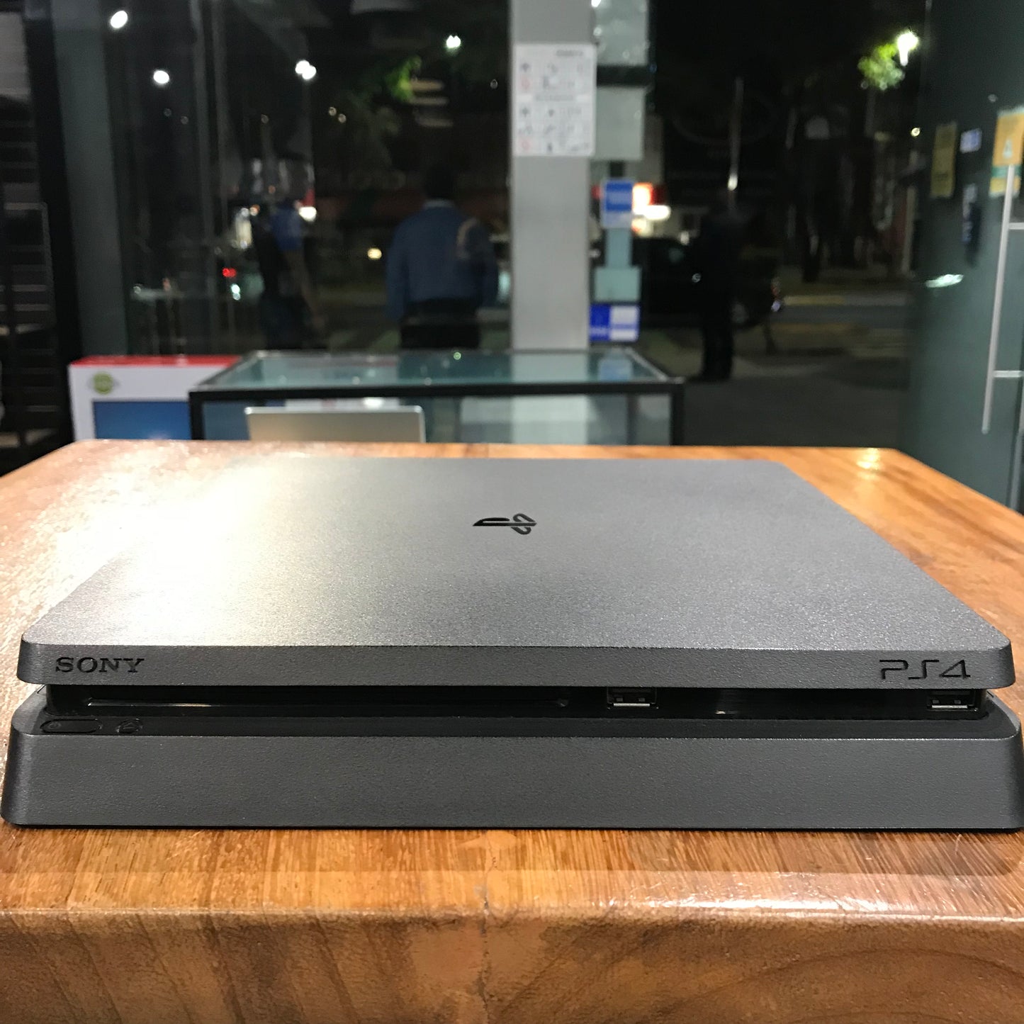 PlayStation 4 Slim 1TB (Producto unico)