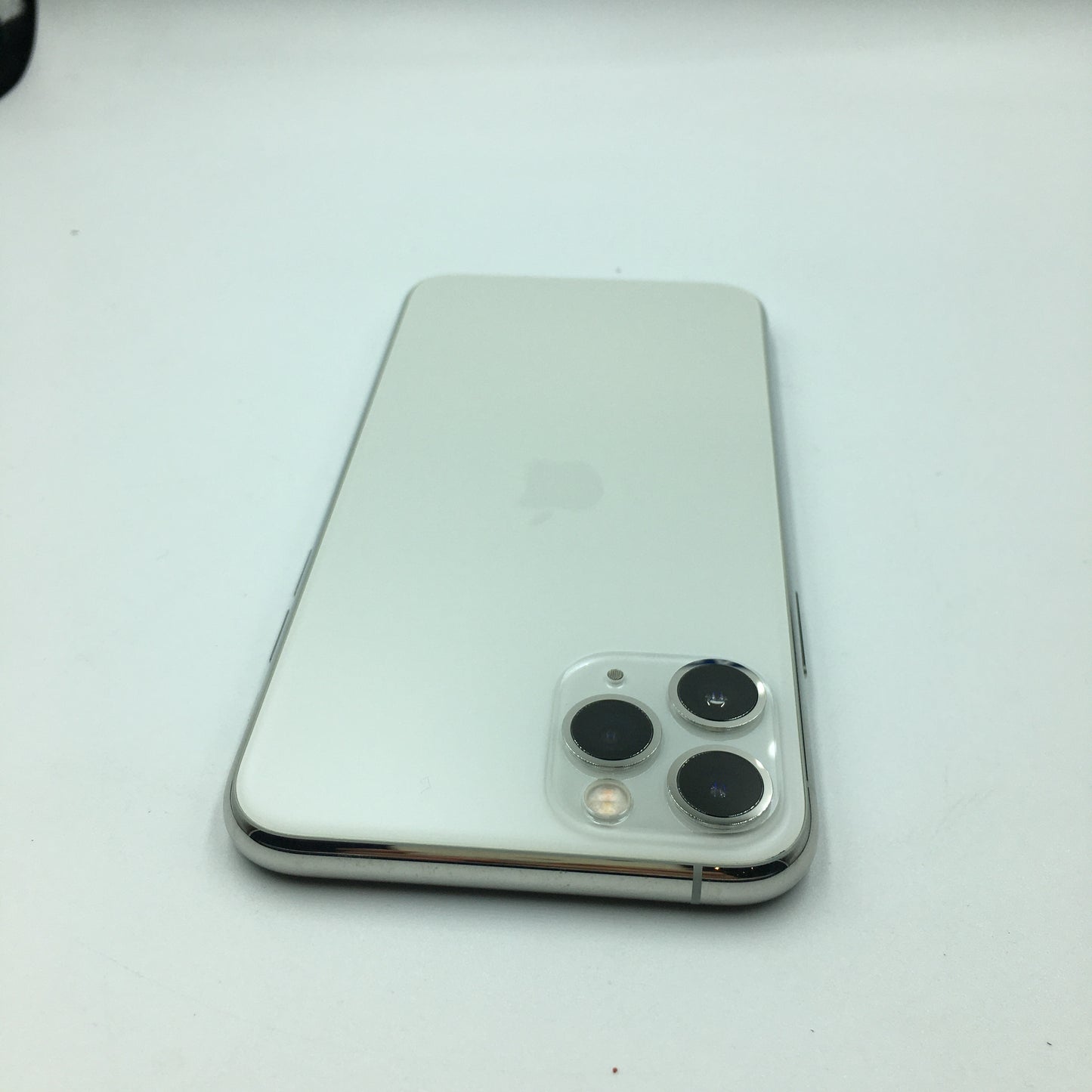 iPhone 11 Pro (Producto Único)