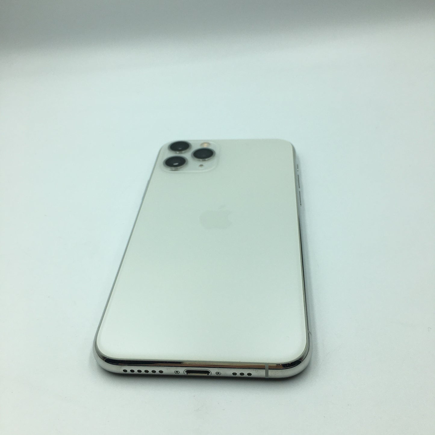 iPhone 11 Pro (Producto Único)