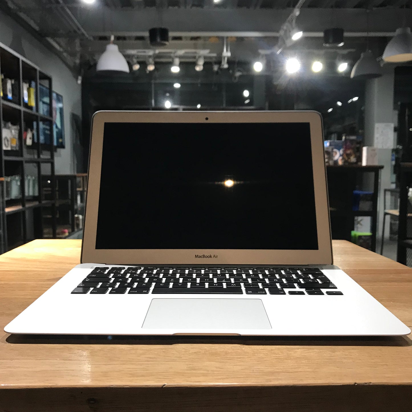 Macbook Air "13" 2017 (Producto Unico)