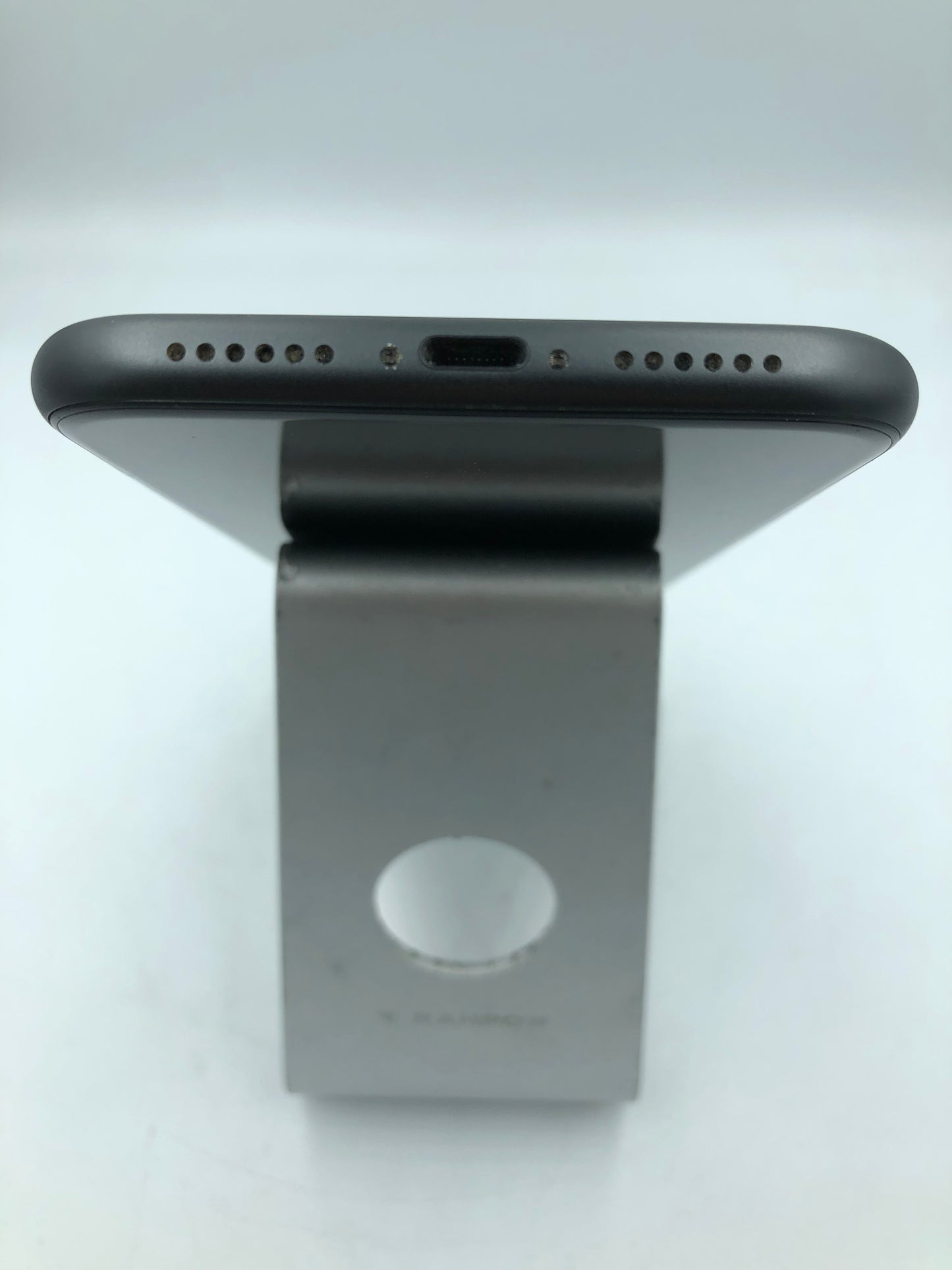 iPhone 11 128GB (Producto Único)