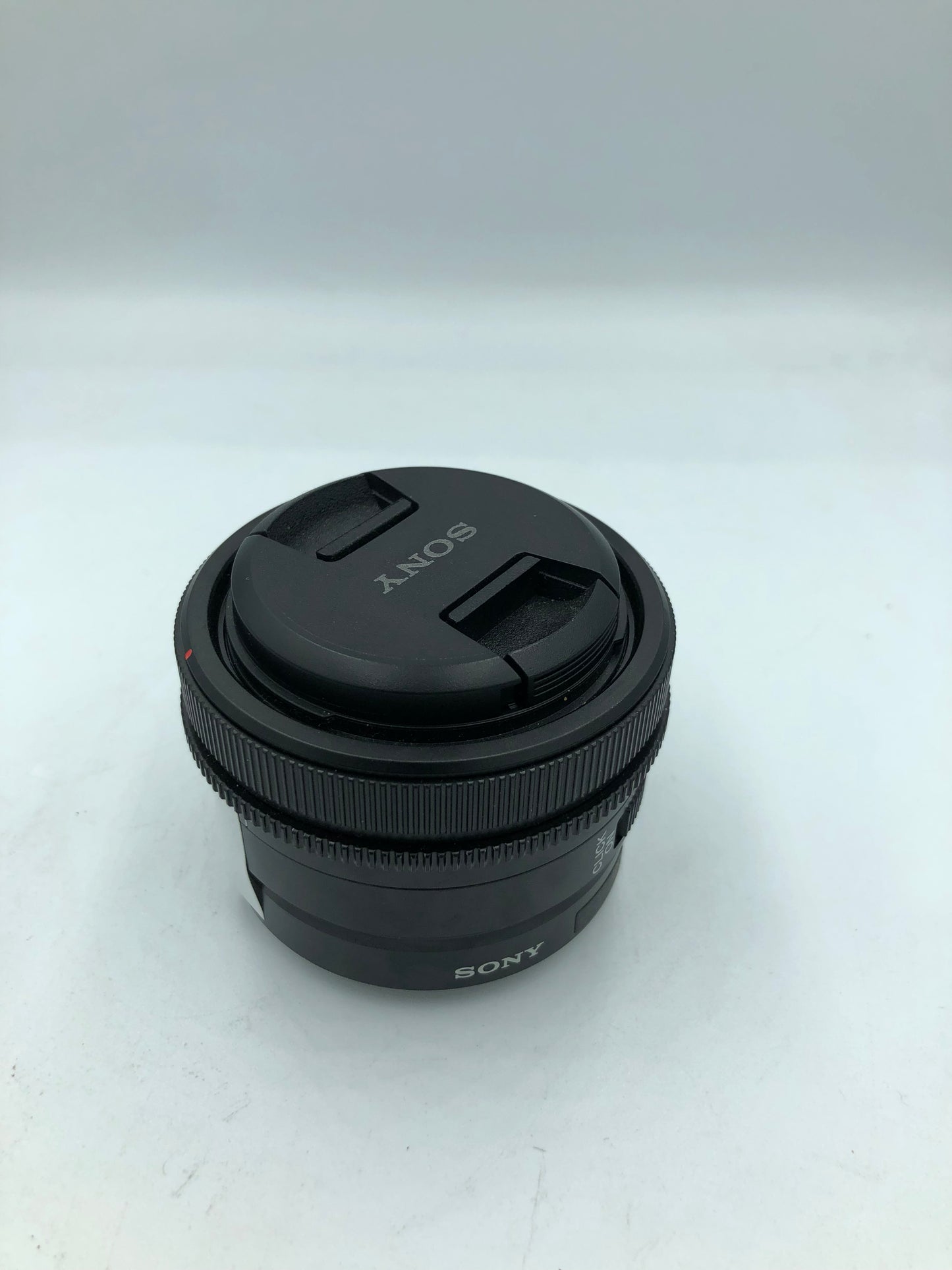 Sony 40mm FE 2.5 / 40 G (Producto Único)