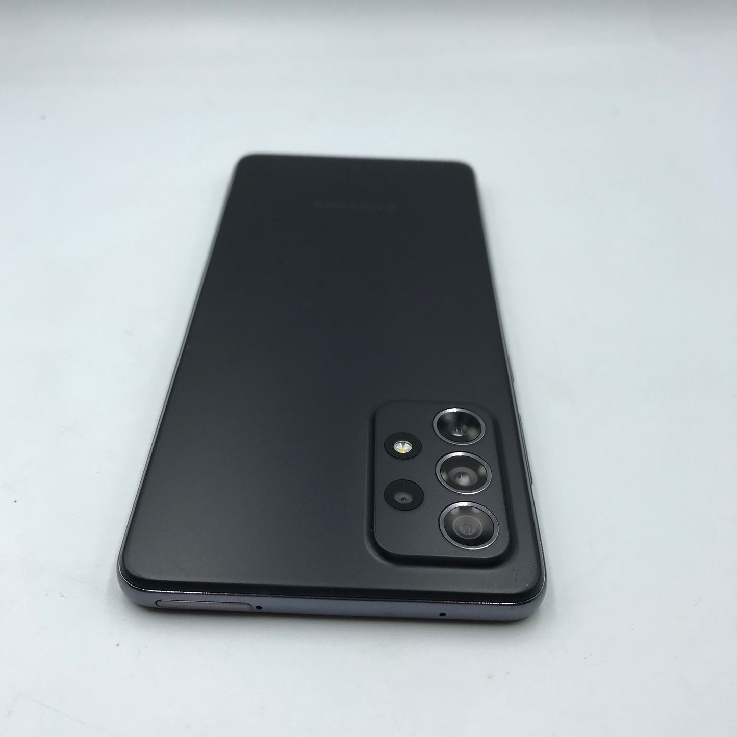 Samsung Galaxy A72 128GB (Producto Único)