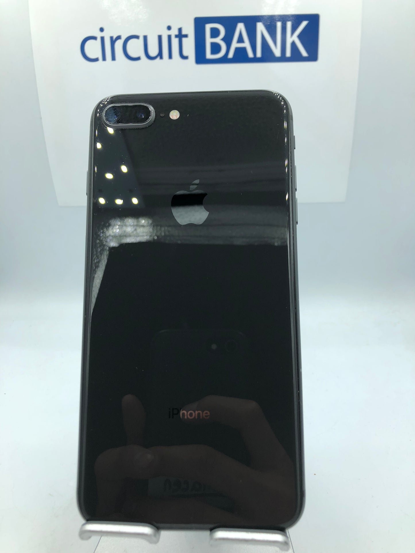 iPhone 8 Plus 64 GB (Producto Único)