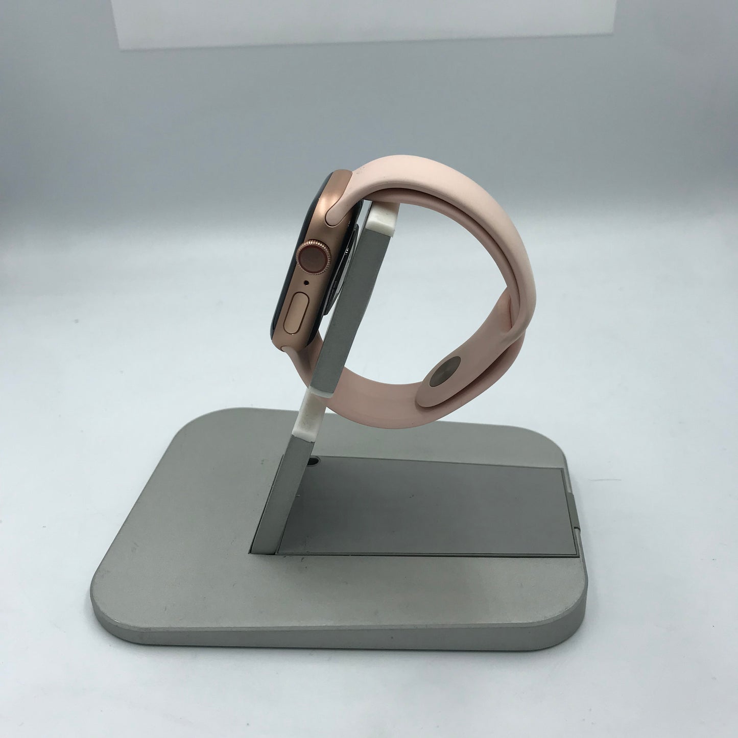Apple Watch Series 4 40mm GPS+Cell (Producto Unico)