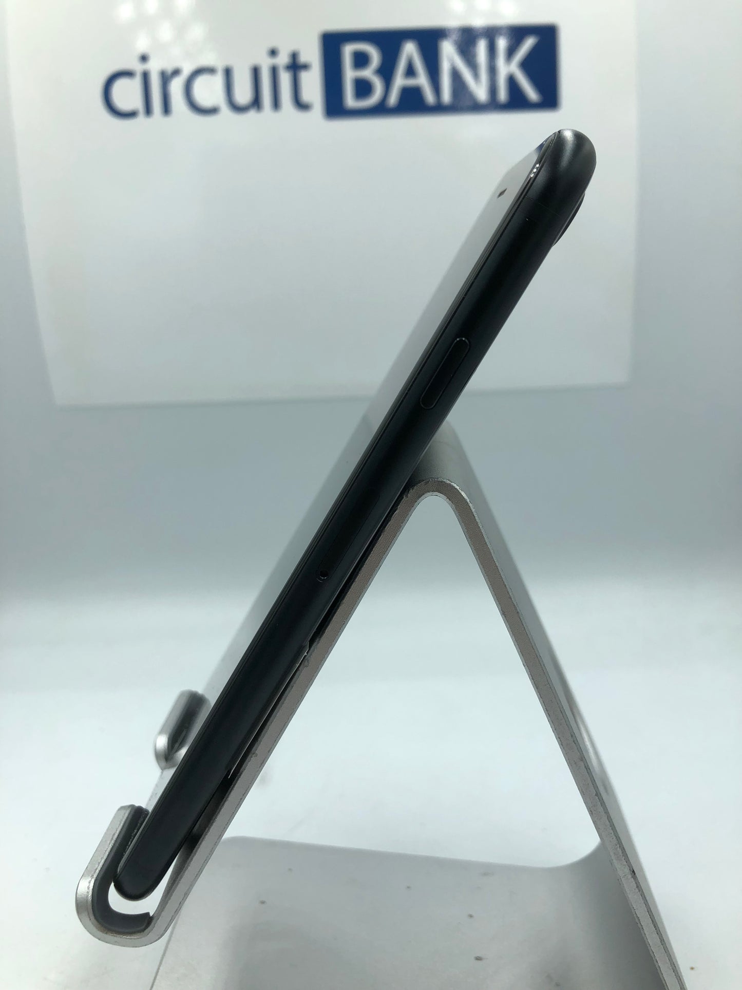 iPhone SE 2022 64 GB (Producto Unico)