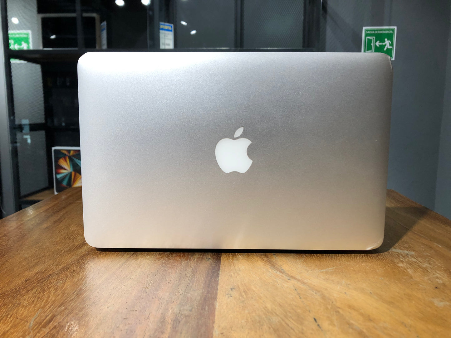 Macbook Air "11" 2013 (Producto Único)