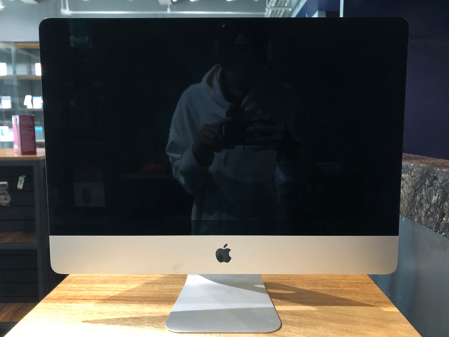 iMac 21.5" 2017 (Producto Unico)