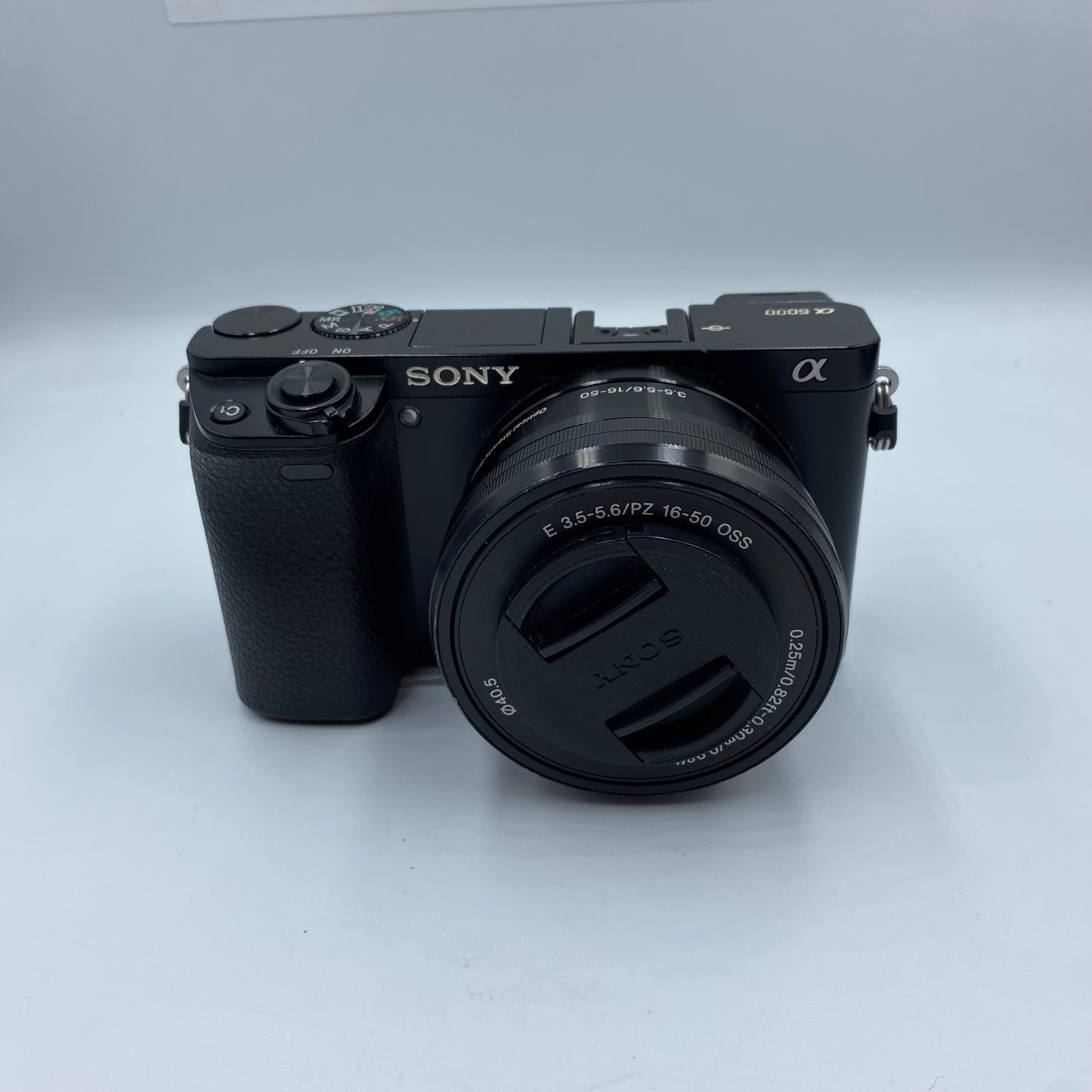 Camara Sony Alpha 6000 (Producto Único)