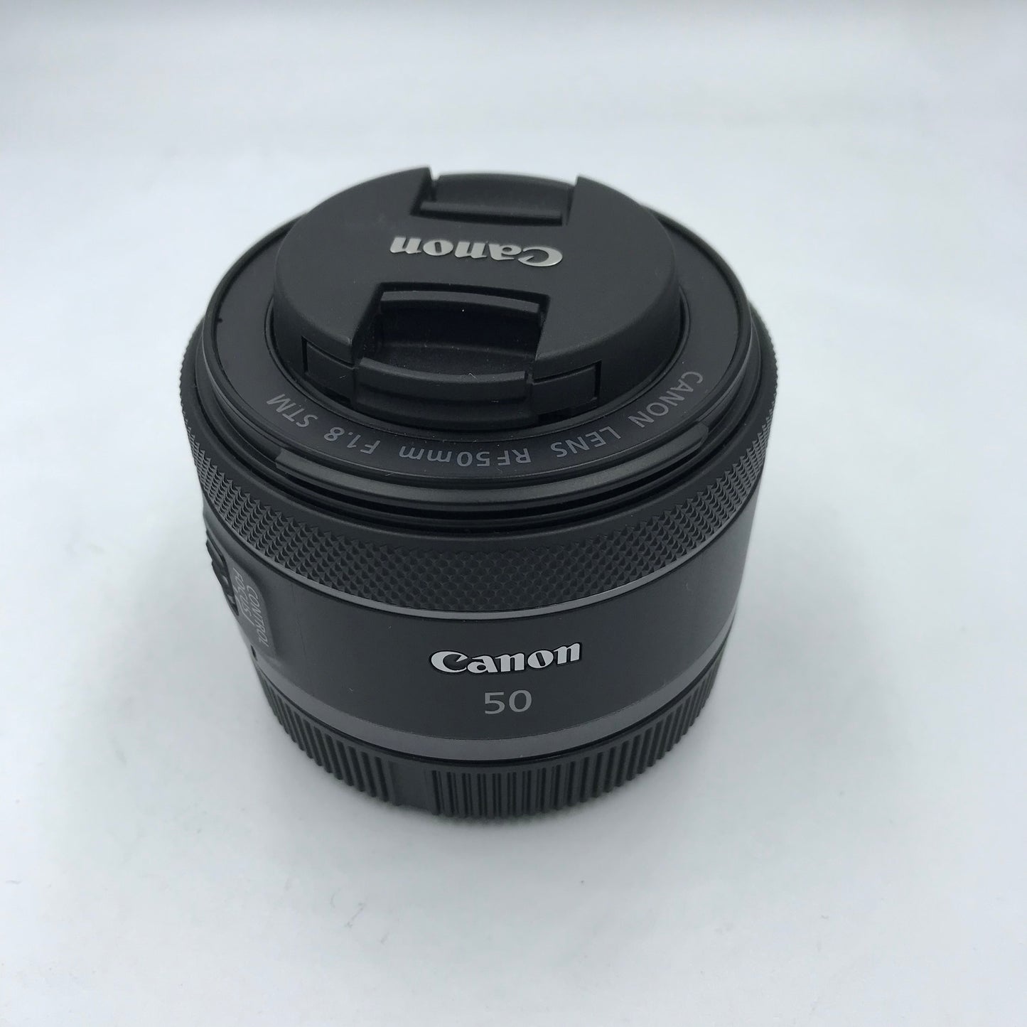 Lente Canon RF 50mm F1.8 STM (Producto Único)