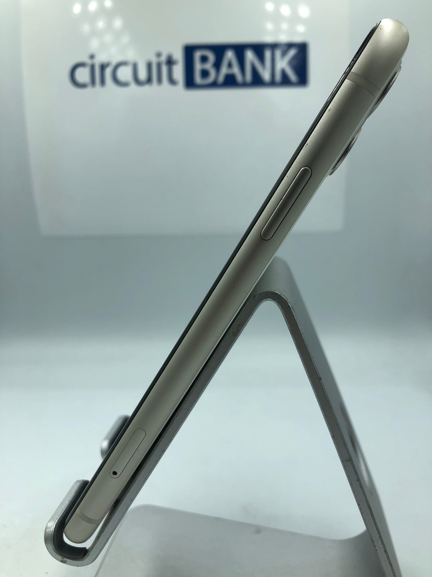 iPhone 11 64 gb (Producto Único)