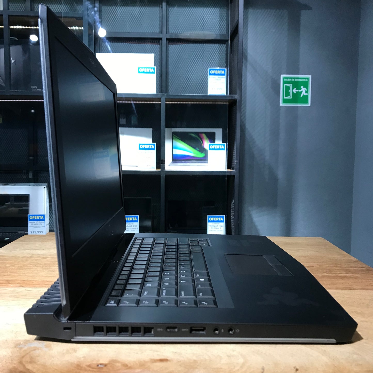 Laptop Gamer Dell Alienware 15 R3 (Producto Unico)