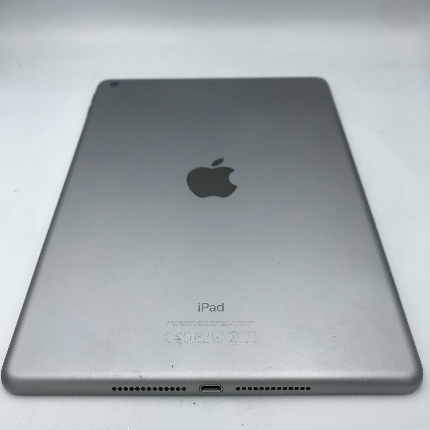 iPad 5th Generación 32GB (Producto Único)