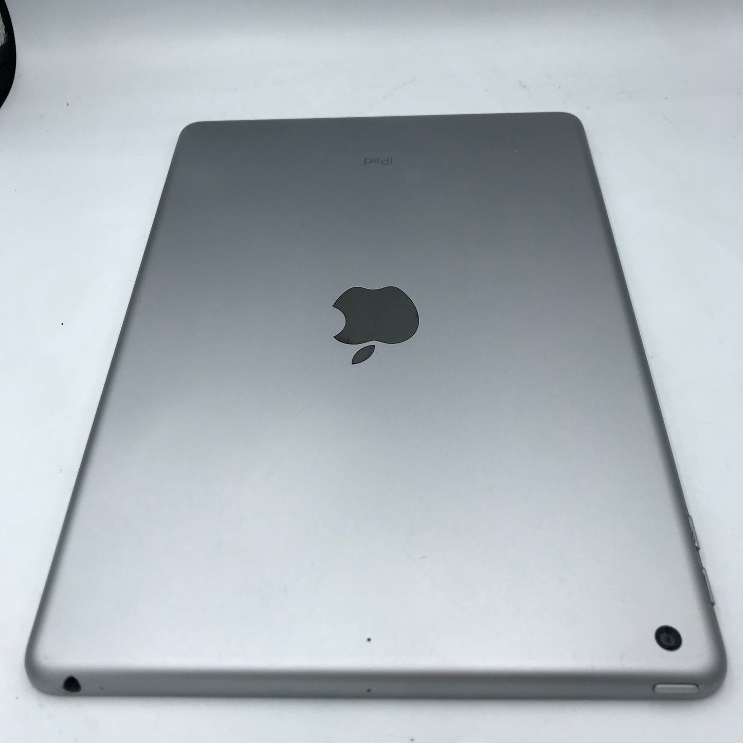 iPad 5th Generación 32GB (Producto Único)