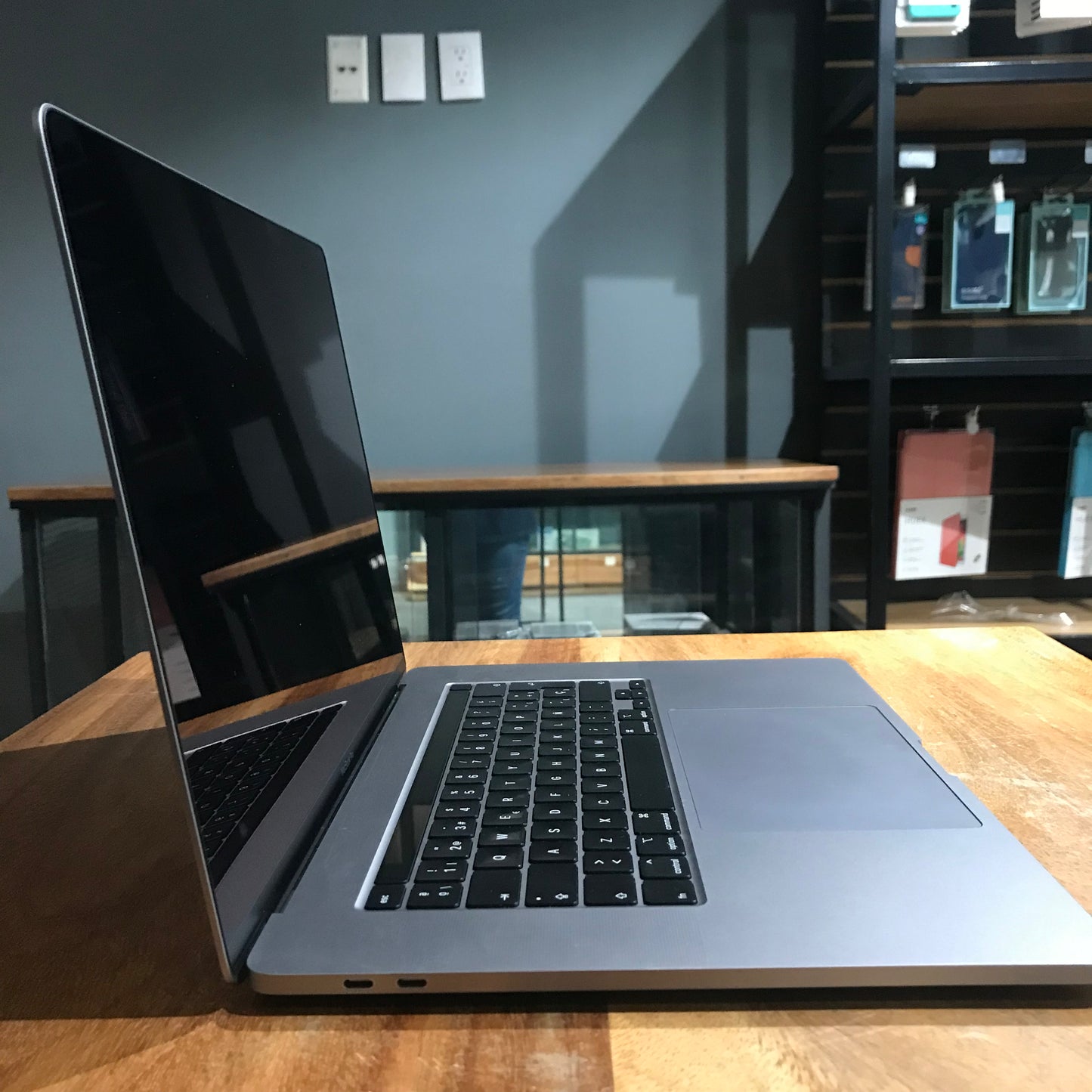 Macbook Pro 16" 2019 TouchBar (Producto Unico)
