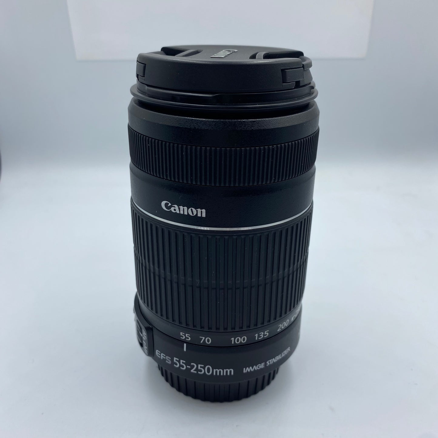 Lente Canon EFS 55-250mm f/4-5.6 IS II (Producto Único)