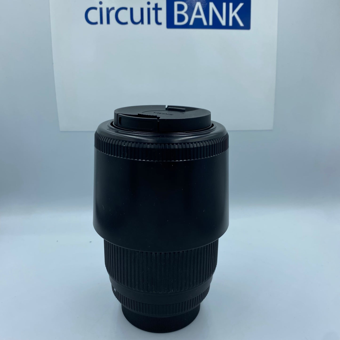 Lente Sigma 70-300mm 1:4-5.6 DG MACRO(Compatible con Nikon) (Producto Unico)