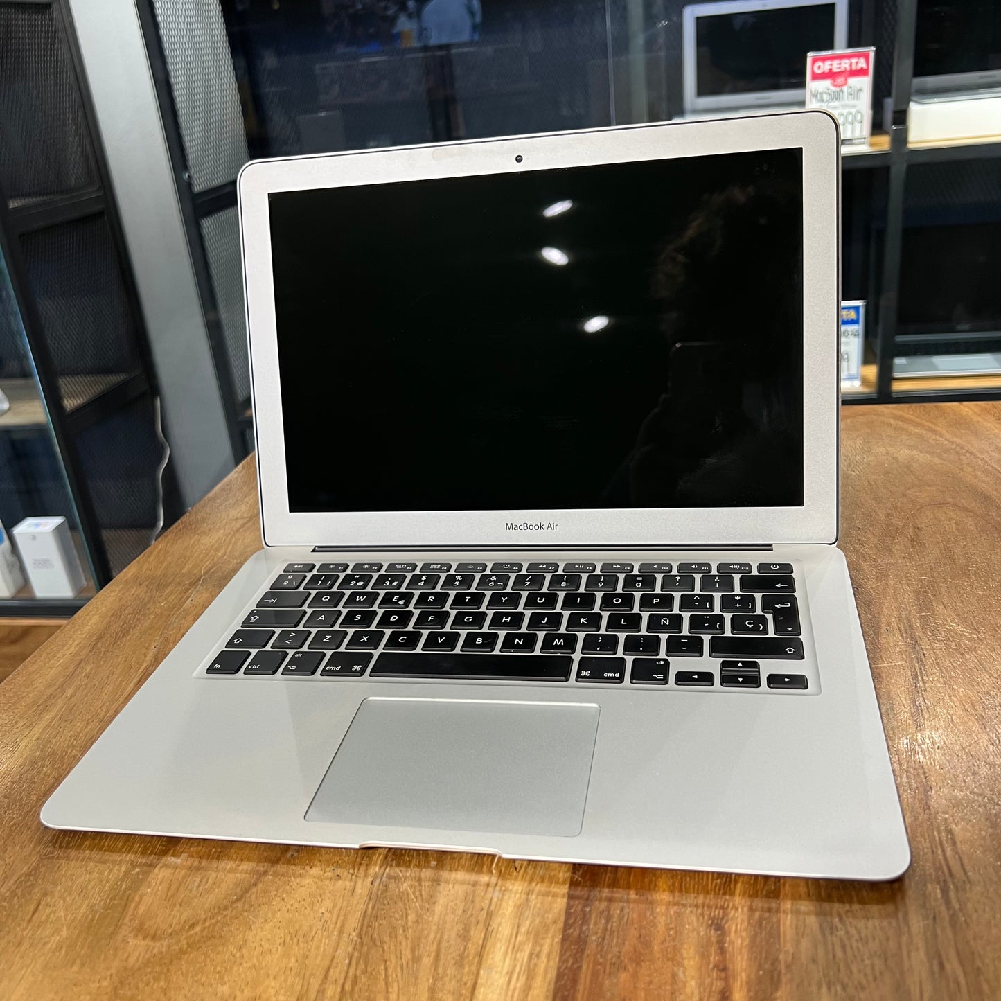 Macbook Air 13" 2015 (Producto Único)