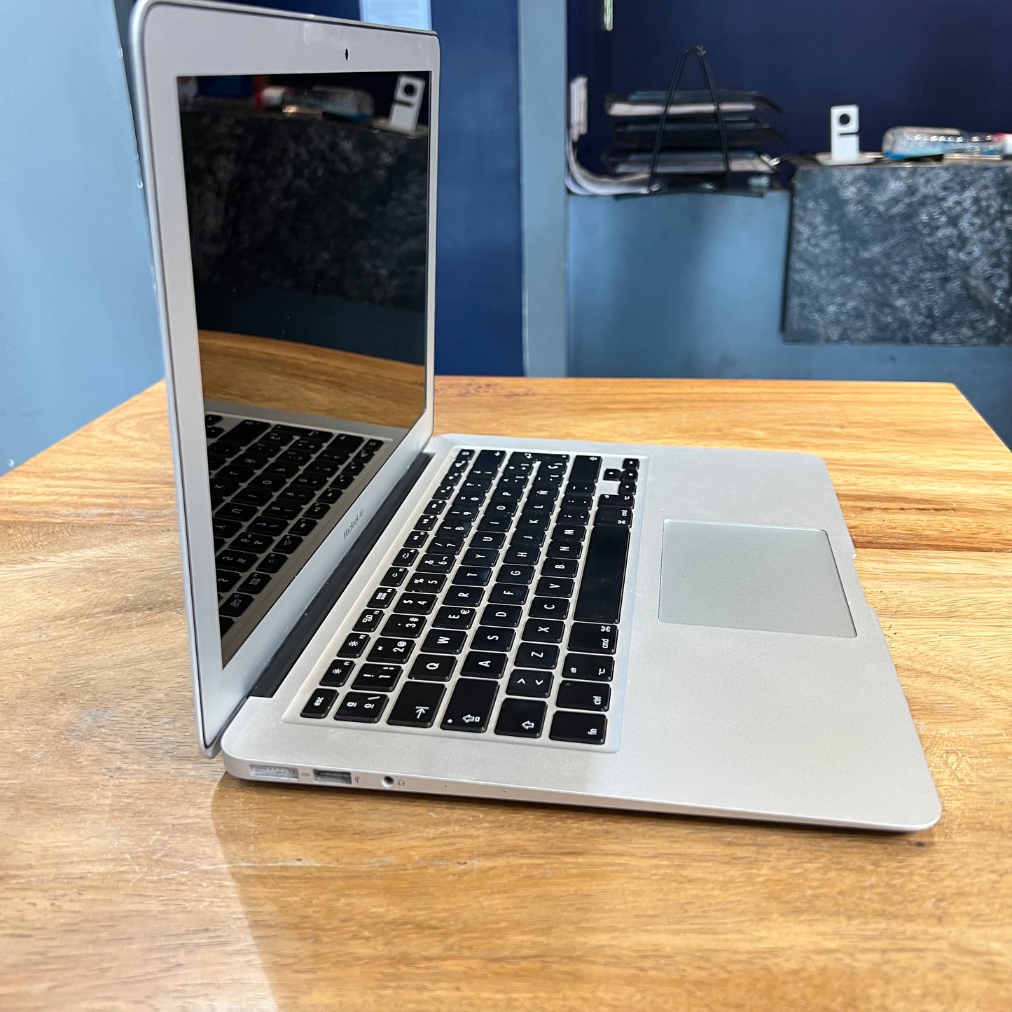 Macbook Air 13" 2015 (Producto Único)