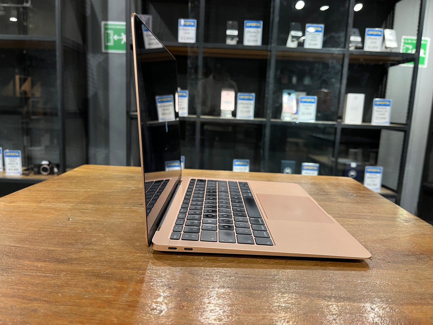 Macbook Air 13" 2018 (Producto Único)
