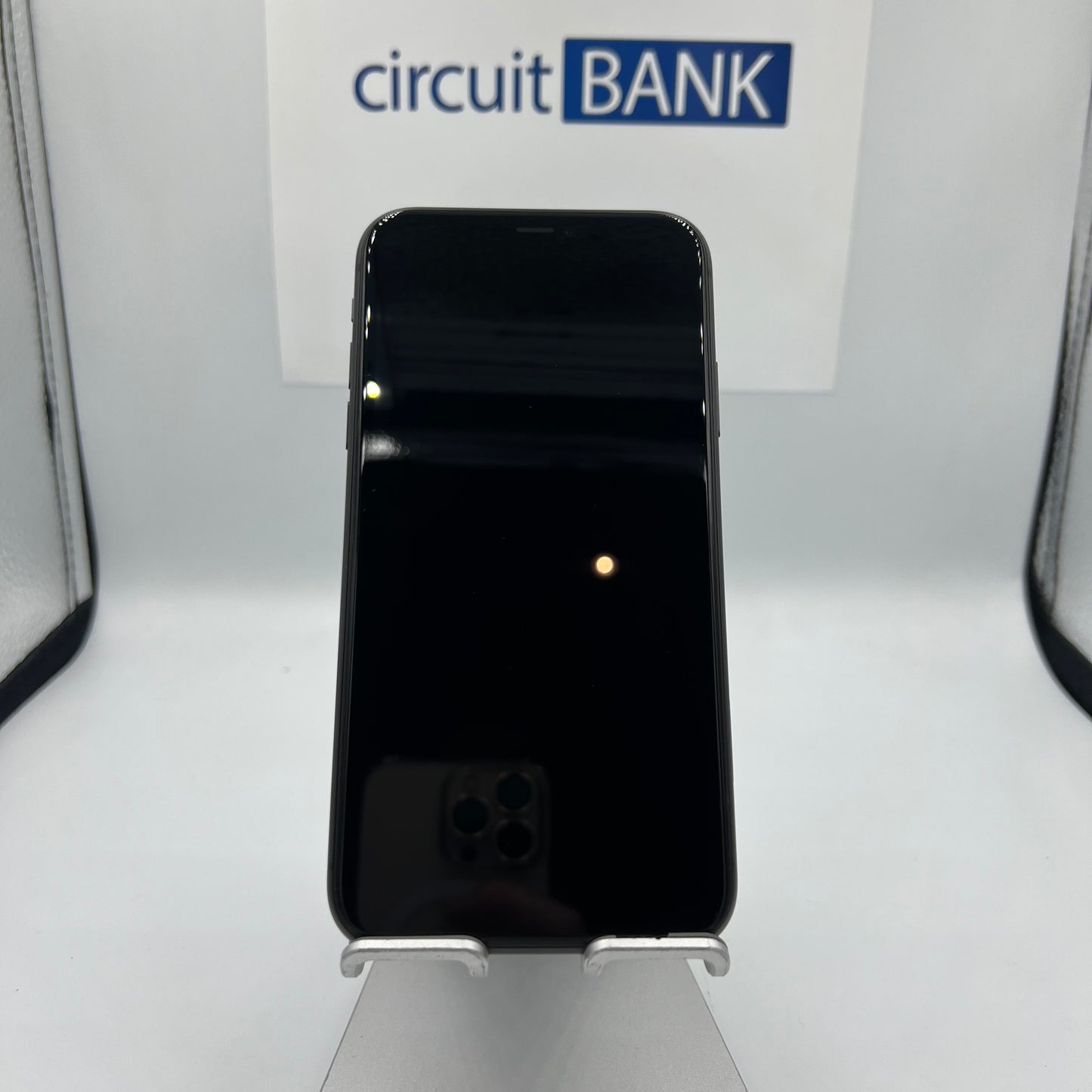 iPhone 11 64 gb (Producto Único)