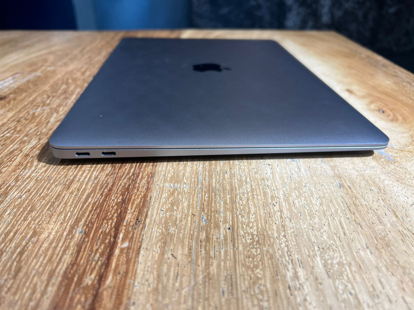Macbook Air 13" M1 256GB (Producto Unico)
