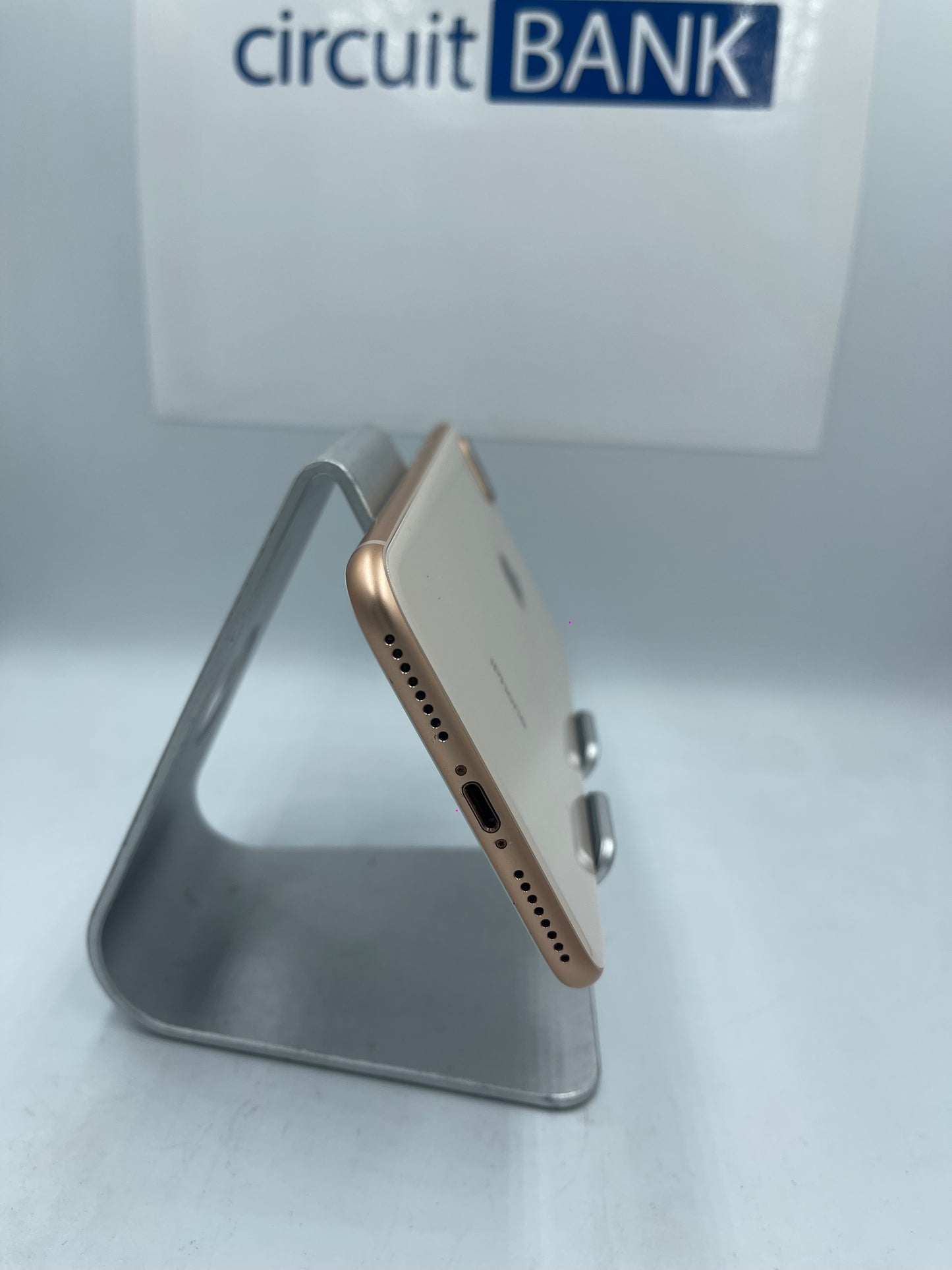 iPhone 8 Plus 64GB (Producto Unico)